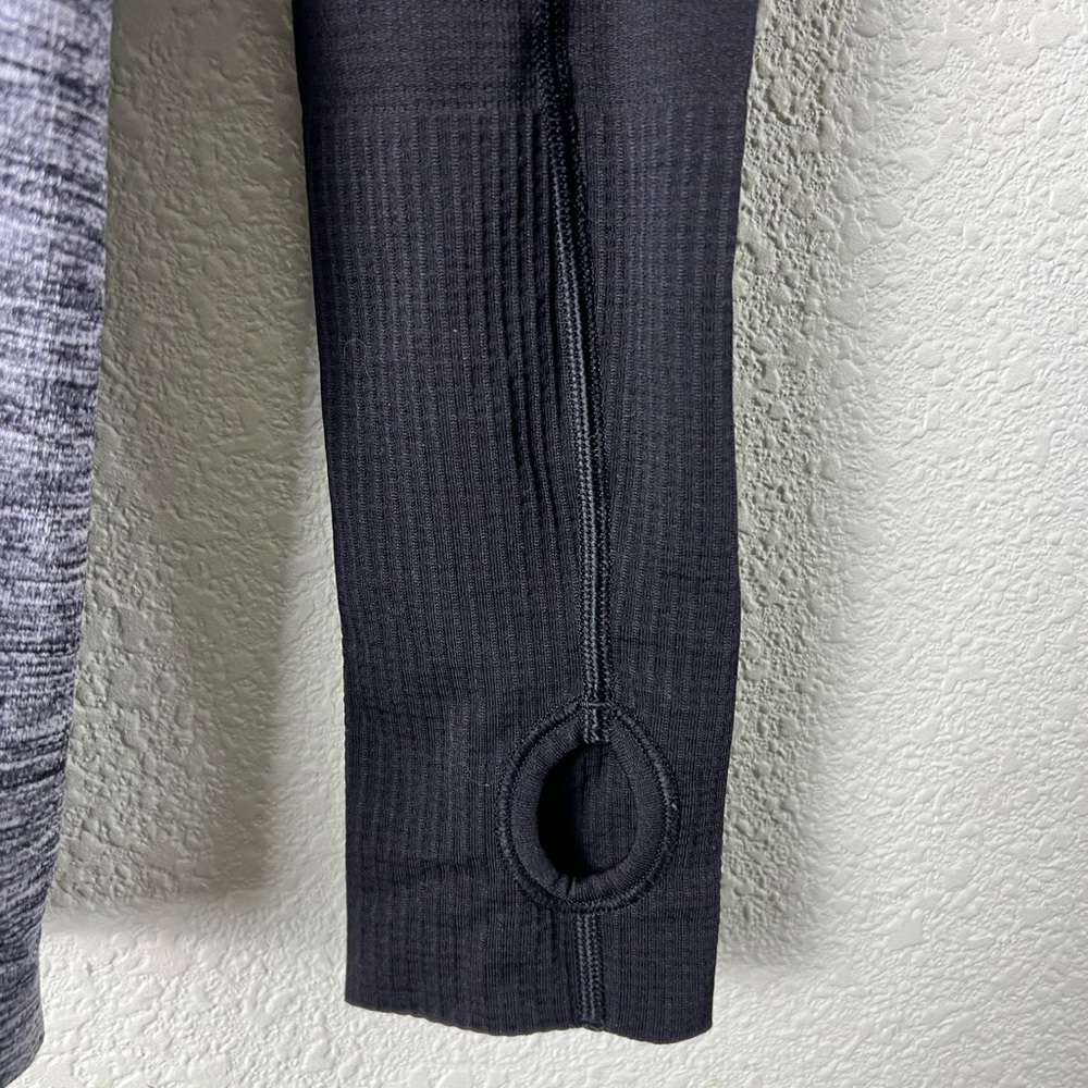 Lululemon Swiftly Tech Long Sleeve Shirt Two Tone Black/Gray Ombré Size 8 - Picture 5 of 6